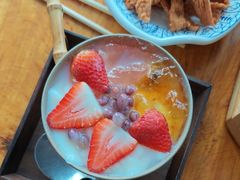 -桥香园过桥米线(国贸店)