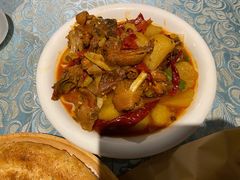 新疆大盘鸡-巴扎美食·新疆菜·西域歌舞表演餐厅(新疆大厦店)