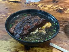 -小龙大肉面馆