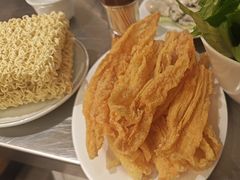 -胡须佬鸡煲四季火锅店(石厦西村直营店)