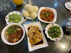 -瑞丰园庭院餐厅·白族传统家常菜