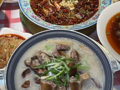 -阆辣荟餐饮(老味道8年·古城店)