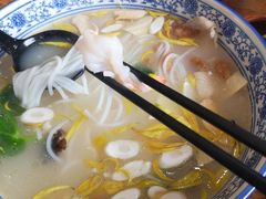 -桥香园过桥米线(国贸店)