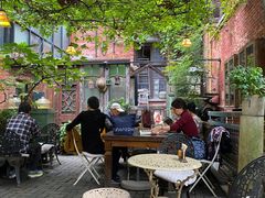 -古董花园(思南路42弄小区店)