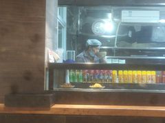 -亮亮面馆(经六路店)