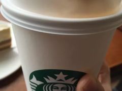 -星巴克(广州南站A18检票口楼上)