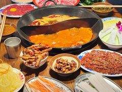 -萍姐火锅·公路夜市(武汉首店)