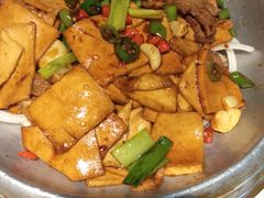 -老熟人串吧家常菜(旧宫店)