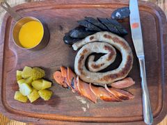 -花前月厦·海鲜餐厅(新领荟广场一店)