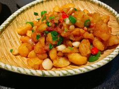 -万重锦·人文川菜馆(骡马市店)