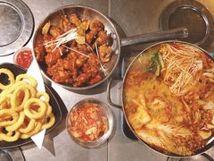 部队锅-MI WU FACTORY米屋美食工厂餐厅(绿地店)