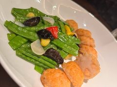 -海派悦庭·海胆烧麦·新融合菜(凯德广场店)