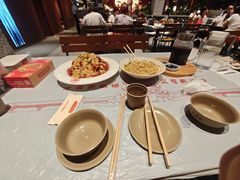 -肥肥虾庄·金牌油焖大虾(杨园滨江时代walk店)