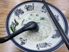 -鸭小妹鸭血粉丝(老门东店)