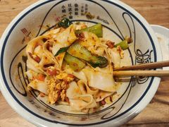 -陇上秦轩西安biangbiang面(朝龙汇店)