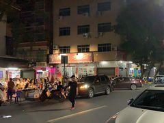 -横河佬炖品店(罗阳一路老店)