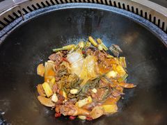 -锅来乐地锅鸡(安亭店)