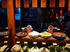 -野山舂·贵州现舂酸汤火锅(鸿通城店)