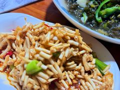 -小小饭店·休闲农庄·安吉松树林里的农家菜