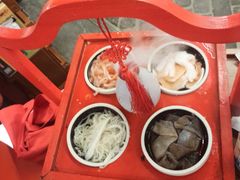 谭公四宝-谭鸭血老火锅(龙湖宝山天街店)