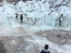 -大平台龙居瀑布旅游区