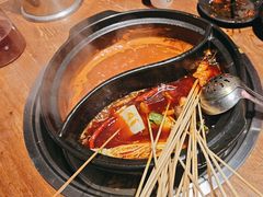 -牛小嫩串串火锅(老国贸总店)