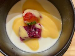 牛奶布丁-鮨青(恒基名人购物中心店)
