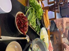 -辣莊重庆老火锅(威海高铁站韩乐坊店)