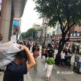 100块买5件衣服！废钱