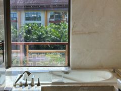 -三亚亚龙湾瑞吉度假酒店