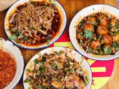-拈签一笑黄牛肉辣卤串串
