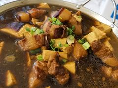 红烧肉炖豆腐-百花人家(清水镇店)