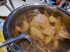 松茸乳鸽汤-兔爸私家小厨(新北万达店)