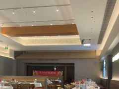 -肥肥虾庄·金牌油焖大虾(汉口城市广场店)