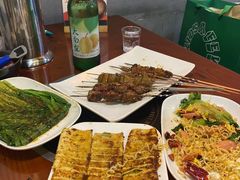 -老何太太鹤岗小串·团建聚餐(龙华店)