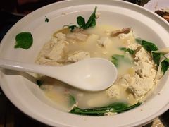 -渝信川菜 · 川味家常菜(长安店)