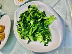 -半岛公馆(淞兴西路店)