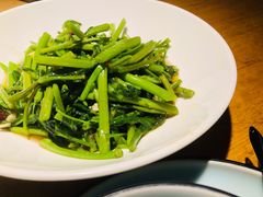 清炒空心菜-胡马八破·川菜小馆(高新万达店)