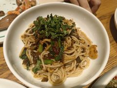 -一坐一忘云南菜(嘉里中心店)