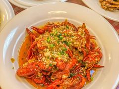 -捌贰虾蟹·江湖菜馆(江汉路店)