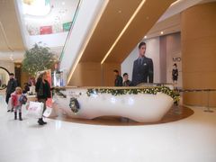 -虹桥天地-停车场