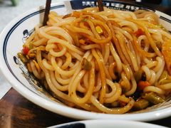 -黑白电视老长沙吃货铺(南岗万达店)