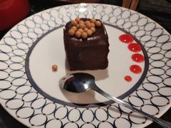 -LES ELITES 英集荟(南京西路店)