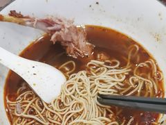 -百年老字号·观振兴蟹黄面·三虾面·苏式面(观前街富仁坊巷店)