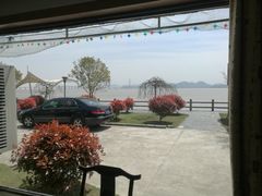 -鹰龙海畔度假酒店(咸祥店)
