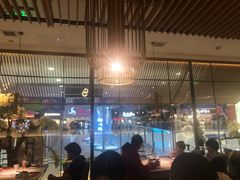 -左庭右院鲜牛肉火锅(浦江欢乐颂店)
