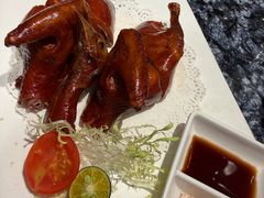 玻璃脆皮乳鸽皇-新雅(丰盛里店)
