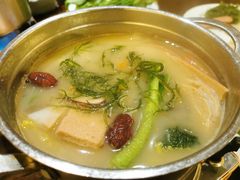 -香园自助小火锅
