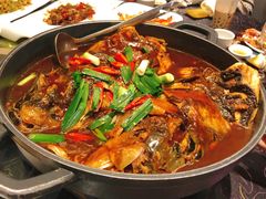 红烧鱼头皇-杭州海华满陇度假酒店