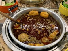 -顶上头·螺蛳火锅(五一新村店)